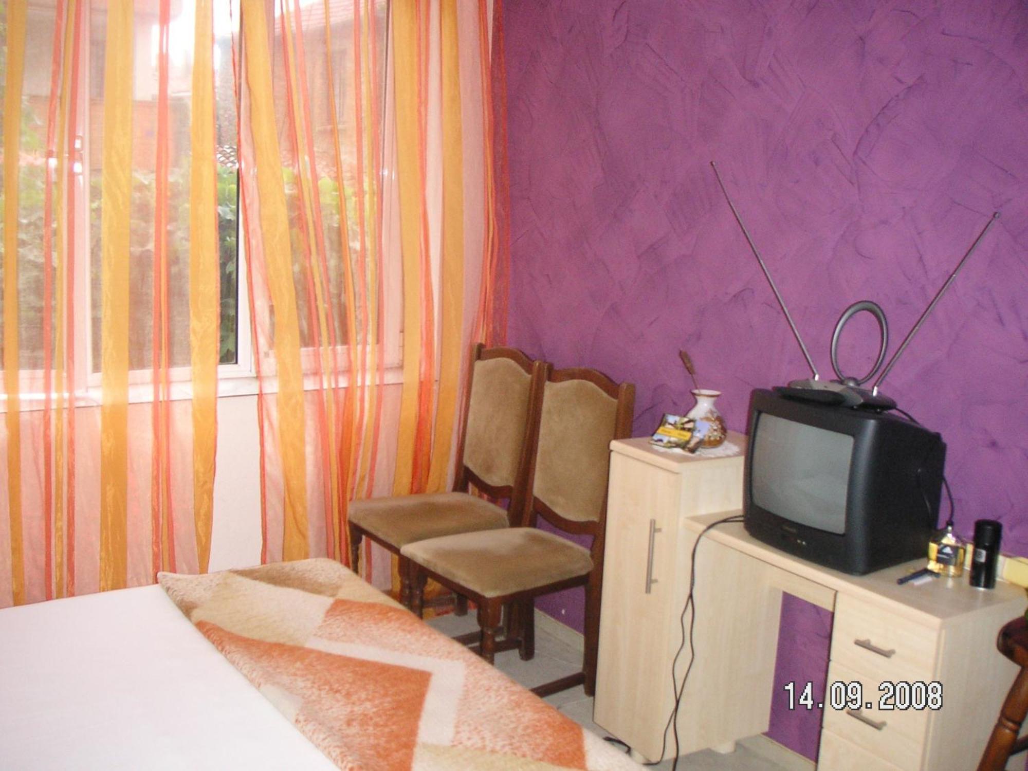 Emona Guest House Nesebar Quarto foto