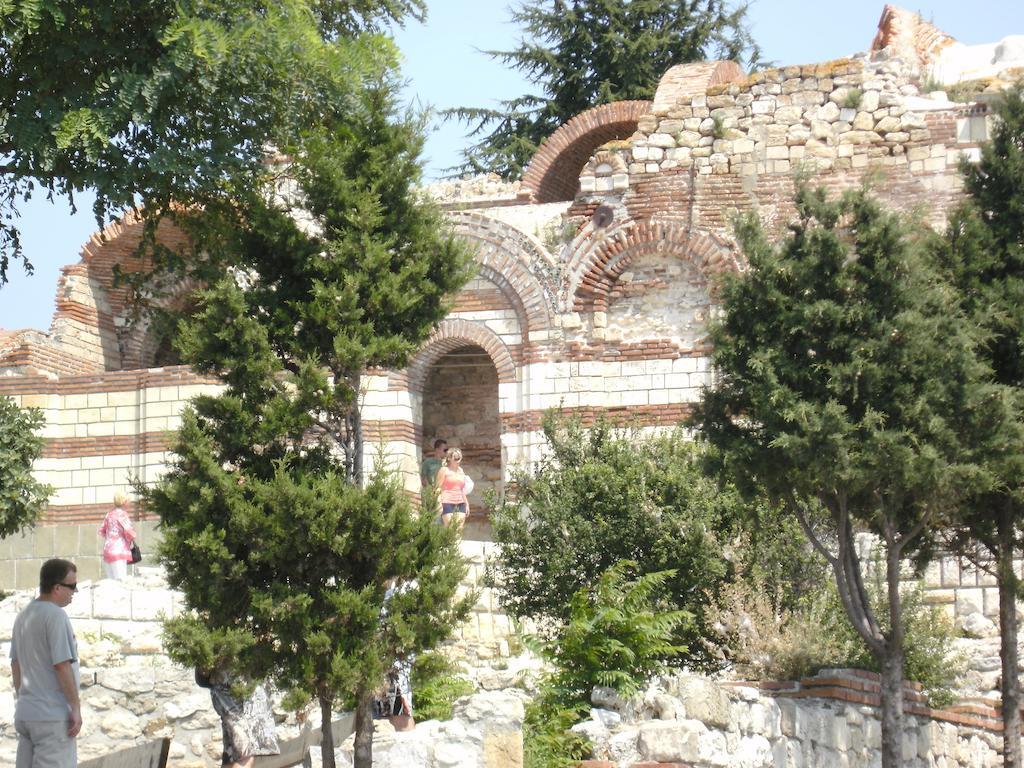 Emona Guest House Nesebar Exterior foto