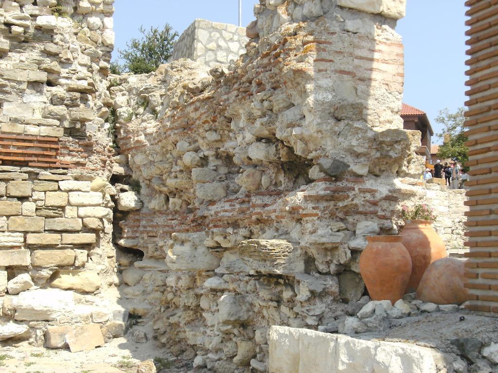 Emona Guest House Nesebar Exterior foto