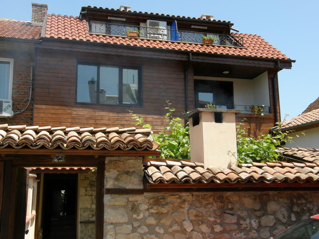 Emona Guest House Nesebar Exterior foto